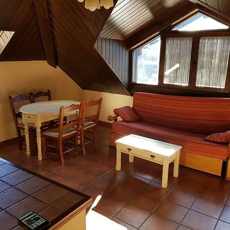 Apartamentos Casa Alcaire Gavín Extérieur photo